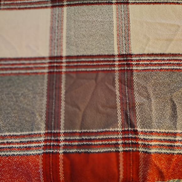 Elegant Oversized Shawl — 75” x 22” Wrap - Picture 4 of 5